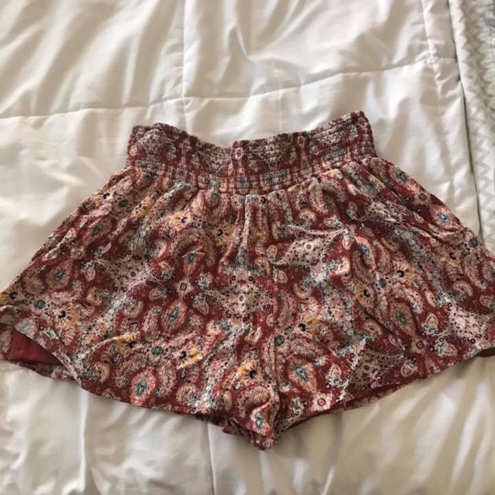 Xhilaration shorts